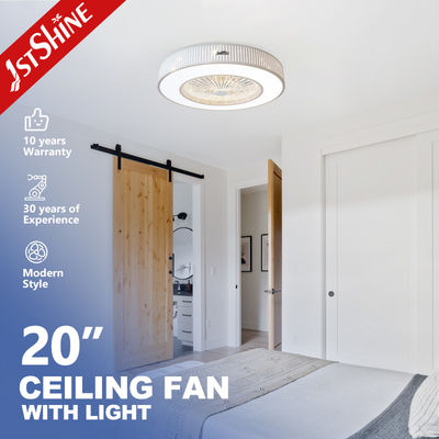 Bon prix Ventilateur de plafond de conception moderne de 20 pouces avec lumière LED 1stshine Blanc et moteur CC en ligne