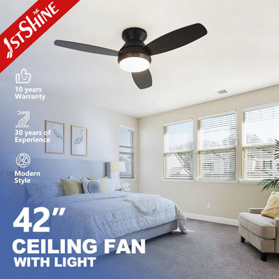 Ventilateur de plafond avec lumières