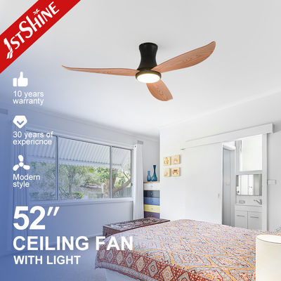 Bon prix Ventilateur de plafond LED à moteur continu avec télécommande et conception à profil bas 3 lames en plastique ABS en ligne