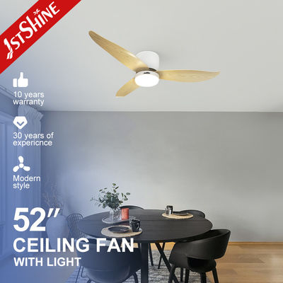 Bon prix Montée à la chasse à l' eau 52 pouces en bois grain ABS lames ventilateur de plafond avec lumière en ligne