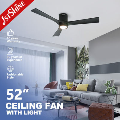 Bon prix Ventilateur de plafond à LED monté à flush avec 3 lames en bois naturel et commodité de commande murale en ligne