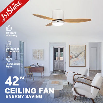 Améliorez votre maison avec un ventilateur de plafond de 42 pouces LED Light 6 Speed Choice High CRI Ra 100