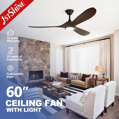 Ventilateur de plafond LED à distance avec connectivité Wi-Fi et options personnalisables