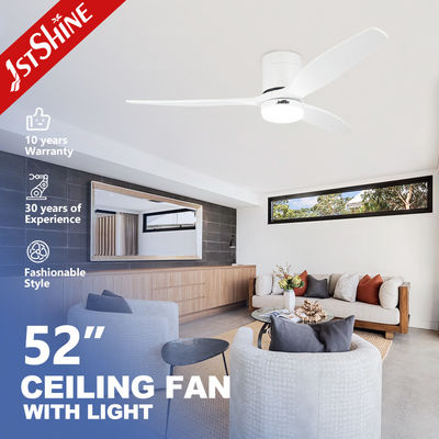 Ventilateur de plafond LED à 6 vitesses avec matériau de carrosserie de lampe métallique et lame de bois blanche de mode
