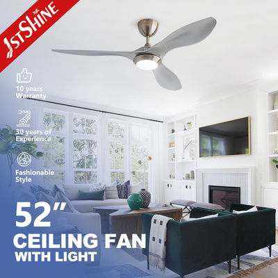 Conception argentée élégante ventilateur de plafond de 52 pouces avec télécommande légère à 6 vitesses