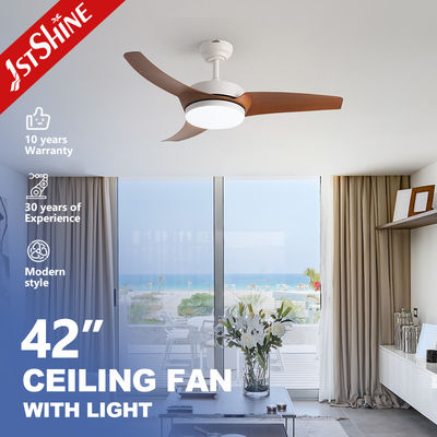 Ventilateur de plafond élégant à 3 lames avec lumière LED intégrée Design moderne et élégant