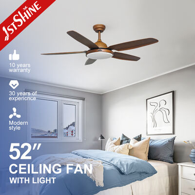 Bon prix Ventilateur de plafond à grain de bois de 52 pouces avec moteur en cuivre léger pour hall d'entrée en ligne