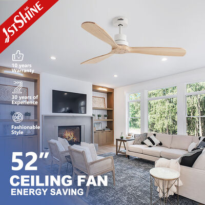 Bon prix Ventilateur de plafond en bois massif de 52 pouces avec télécommande et moteur CC économe en énergie En ligne